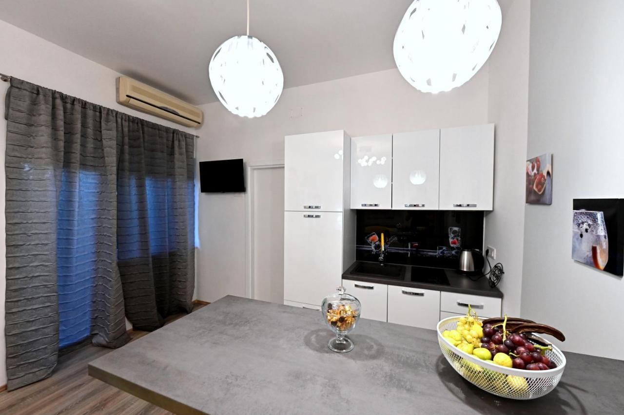 Studio Apartman Sandra, إيموتسكي المظهر الخارجي الصورة